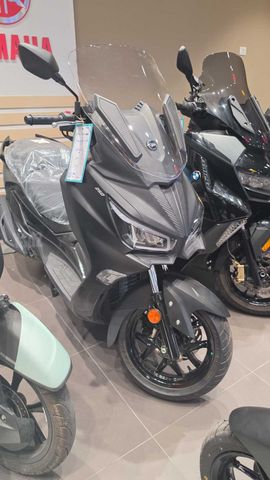 מודעת רכב סאן יאנג ג'וי-מקס Z-250
