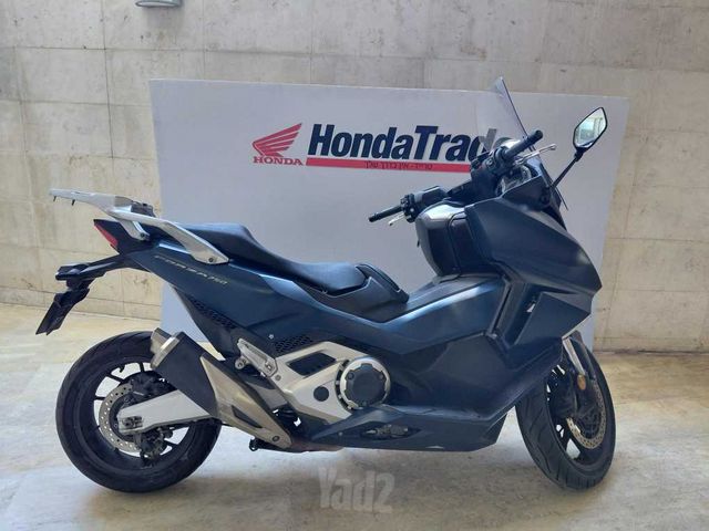 מודעת רכב הונדה FORZA750