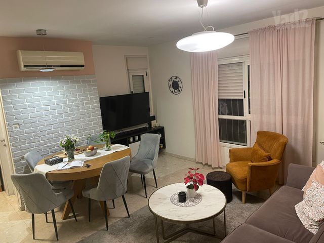 יעקב שריבוים 