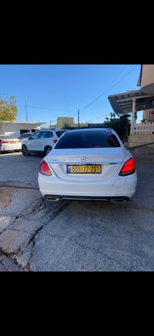 מודעת רכב מרצדס-בנץ C-class