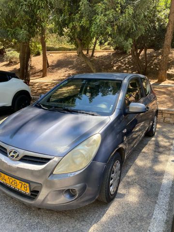 מודעת רכב יונדאי i20