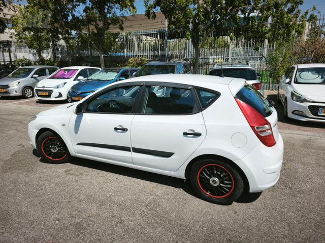 מודעת רכב יונדאי i30