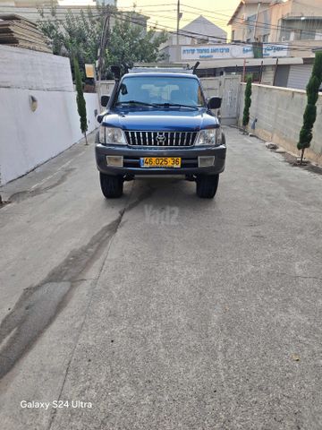 לנד קרוזר Luxury אוט׳ דיזל 8 מק 5 דל 3.0 (163 כ״ס)