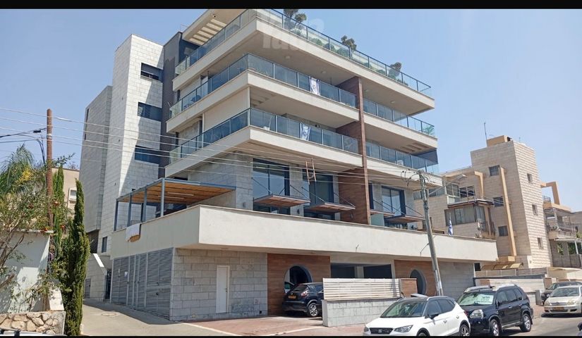 נוף הכרמל 15