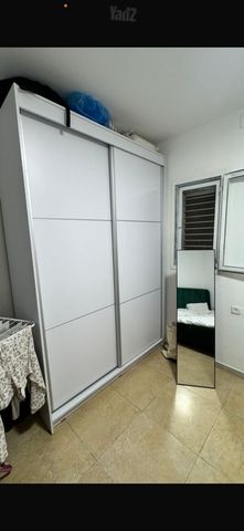 הגפן 1
