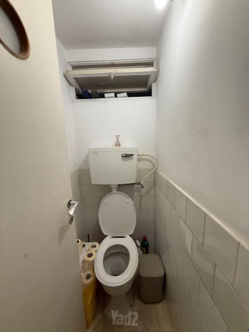 Givatayim, Israel 10