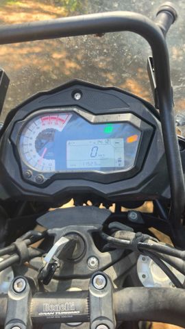 מודעת רכב בנלי TRK502X