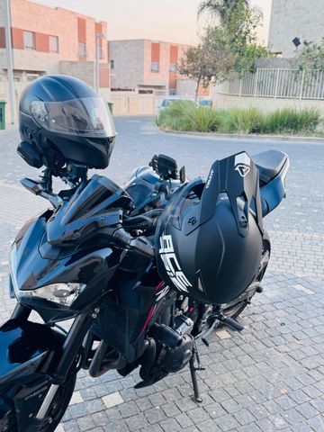 מודעת רכב קאוואסאקי Z900