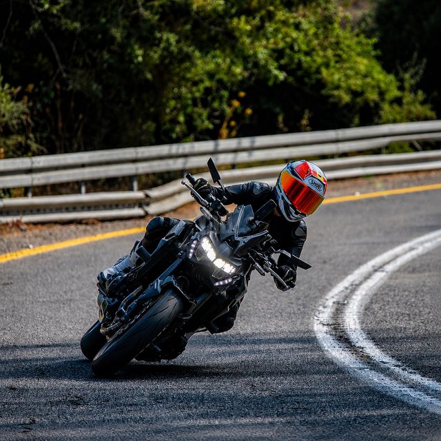 מודעת רכב קאוואסאקי Z900