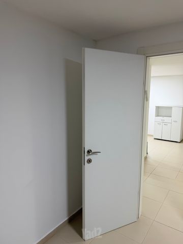 הורד 80