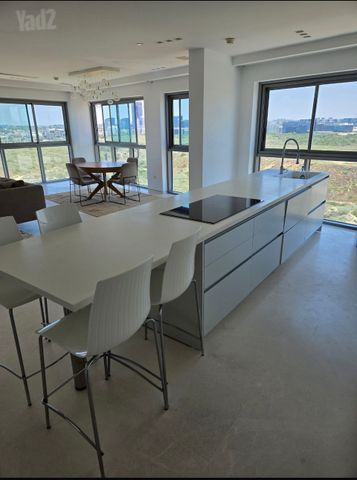 Herzliya, Israel 4