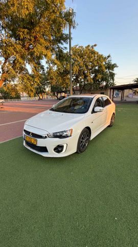 מודעת רכב מיצובישי לנסר