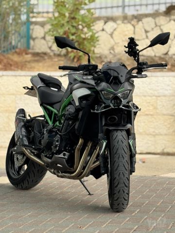 מודעת רכב קאוואסאקי Z900