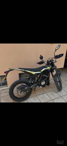 מודעת רכב סורון ULTRA BEE T