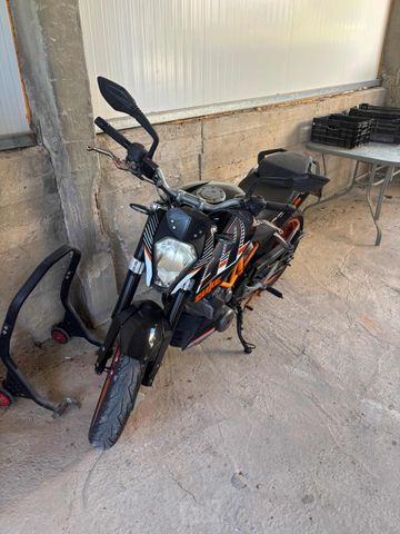 מודעת רכב KTM Naked Duke 390