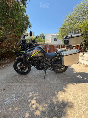 מודעת רכב בנלי TRK702X