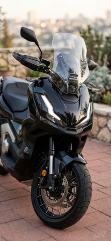 מודעת רכב הונדה ADV350