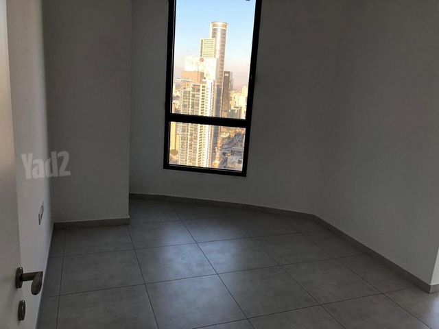Tel Aviv-Yafo, Israel 4