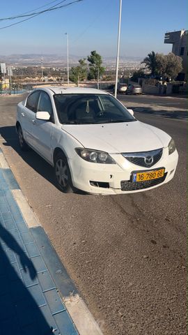 מודעת רכב מאזדה 3