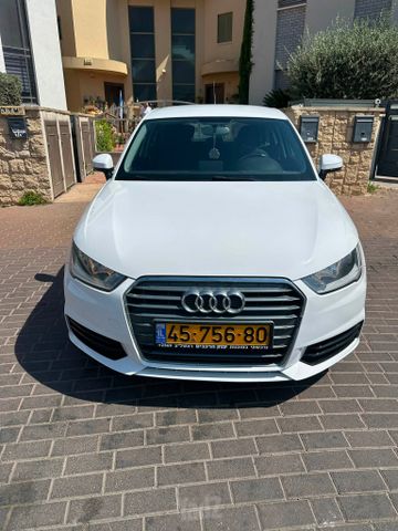 מודעת רכב אאודי A1
