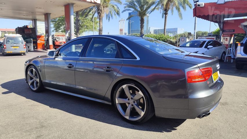מודעת רכב אאודי S8