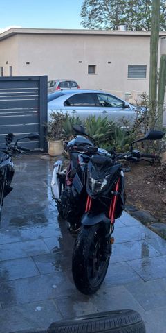 מודעת רכב הונדה HORNET 750