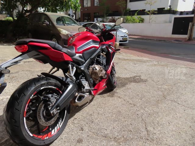 מודעת רכב הונדה CBR650R