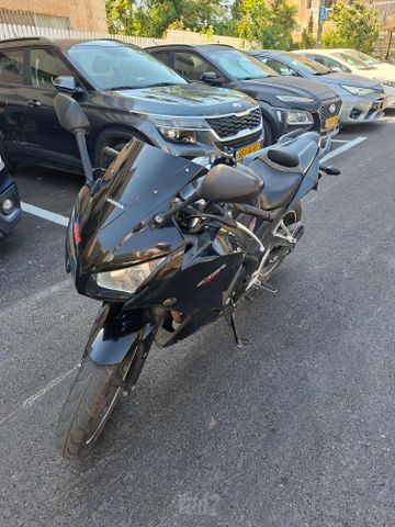 מודעת רכב הונדה CBR300R