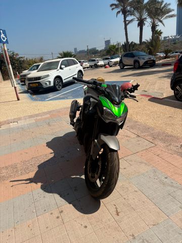 מודעת רכב קאוואסאקי Z900