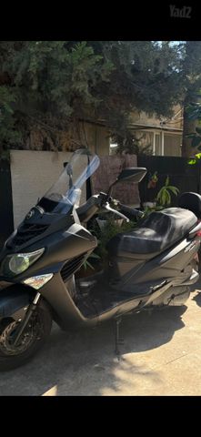 מודעת רכב סאן יאנג ג'וי רייד 200