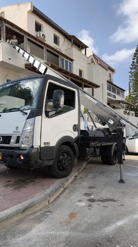 מודעת רכב מנוף