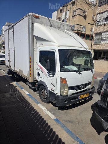 מודעת רכב ניסאן