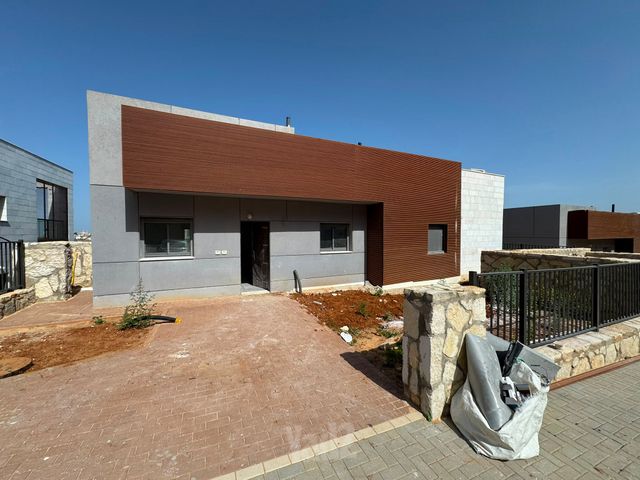 ספיר 3