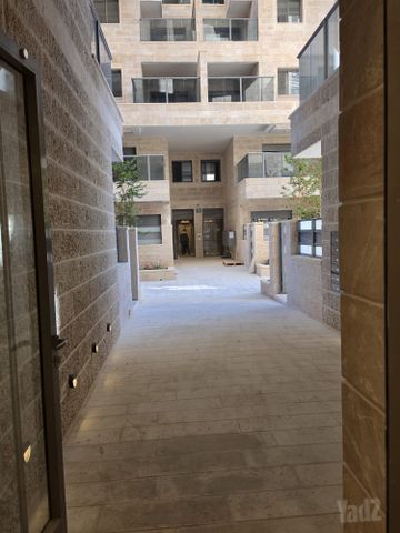 דירה להשכרה בירושלים — 2