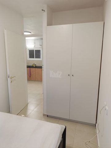 מרגנית 10