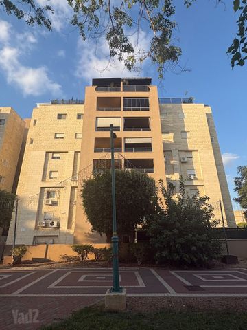 זלמן שז"ר 