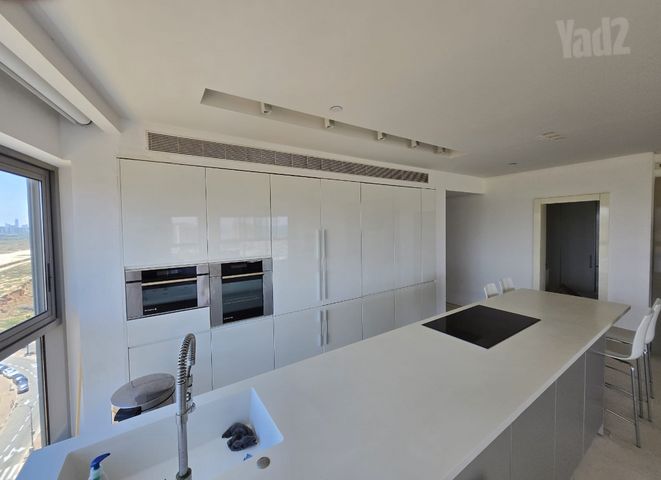 Herzliya, Israel 2