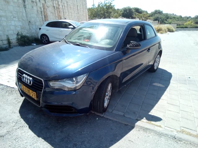מודעת רכב אאודי A1
