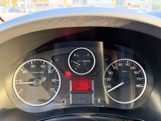 מודעת רכב סיטרואן ברלינגו