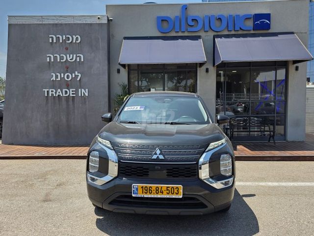 מודעת רכב מיצובישי אאוטלנדר 1