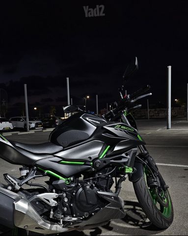 מודעת רכב קאוואסאקי Z500