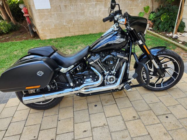 מודעת רכב הרלי דיווידסון ספורט גלייד 107