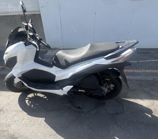 מודעת רכב סאן יאנג ג'ט איקס 125