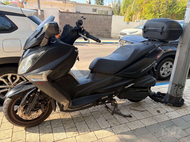 מודעת רכב סאן יאנג ג'וי-מקס 250