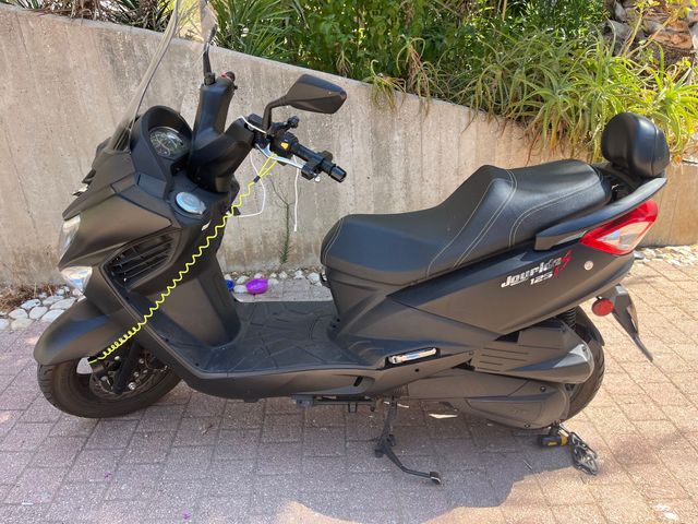 מודעת רכב סאן יאנג ג'וי רייד 125