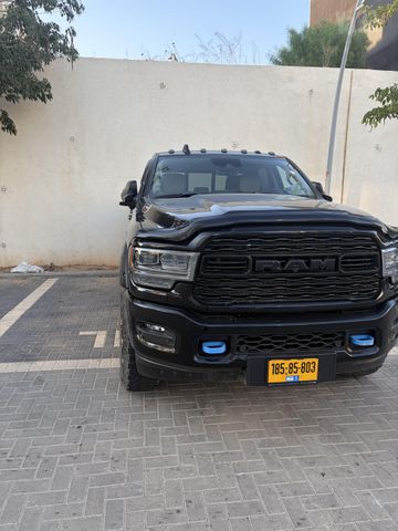 מודעת רכב דודג'