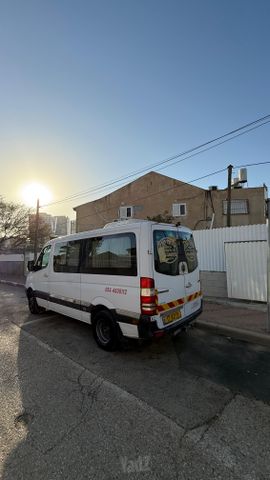 מודעת רכב מיניבוסים ורכבי הסעות
