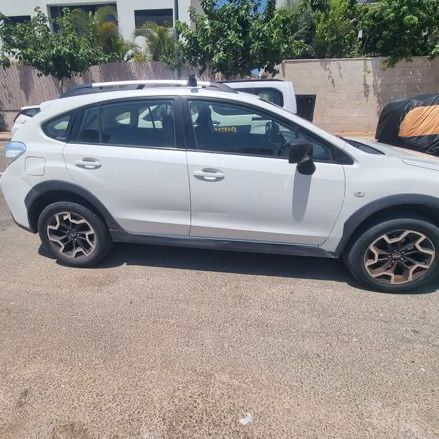 מודעת רכב סובארו XV 2