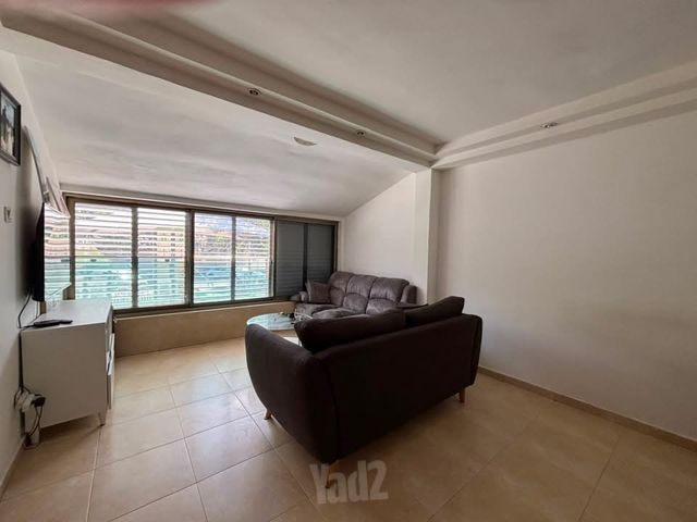 Holon, Israel 2