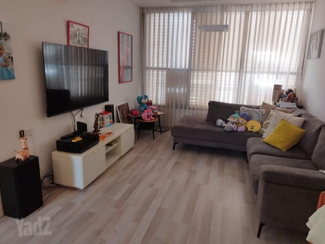 Petah Tikva, Israel 4
